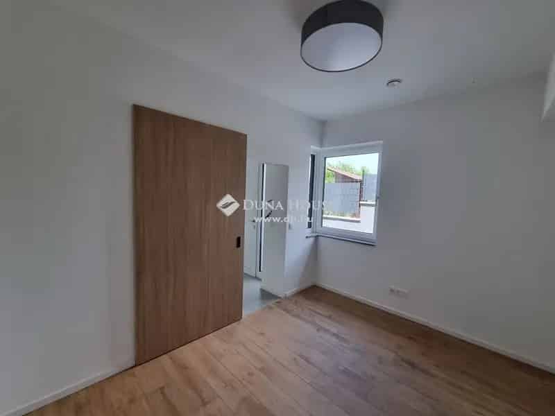 Új Építésű 170 m2-es Családi Ház Ürömhegyen Panorámával