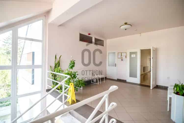 Budapest XVIII Kerületi Elado Kereskedelmi Ingatlan 550m2
