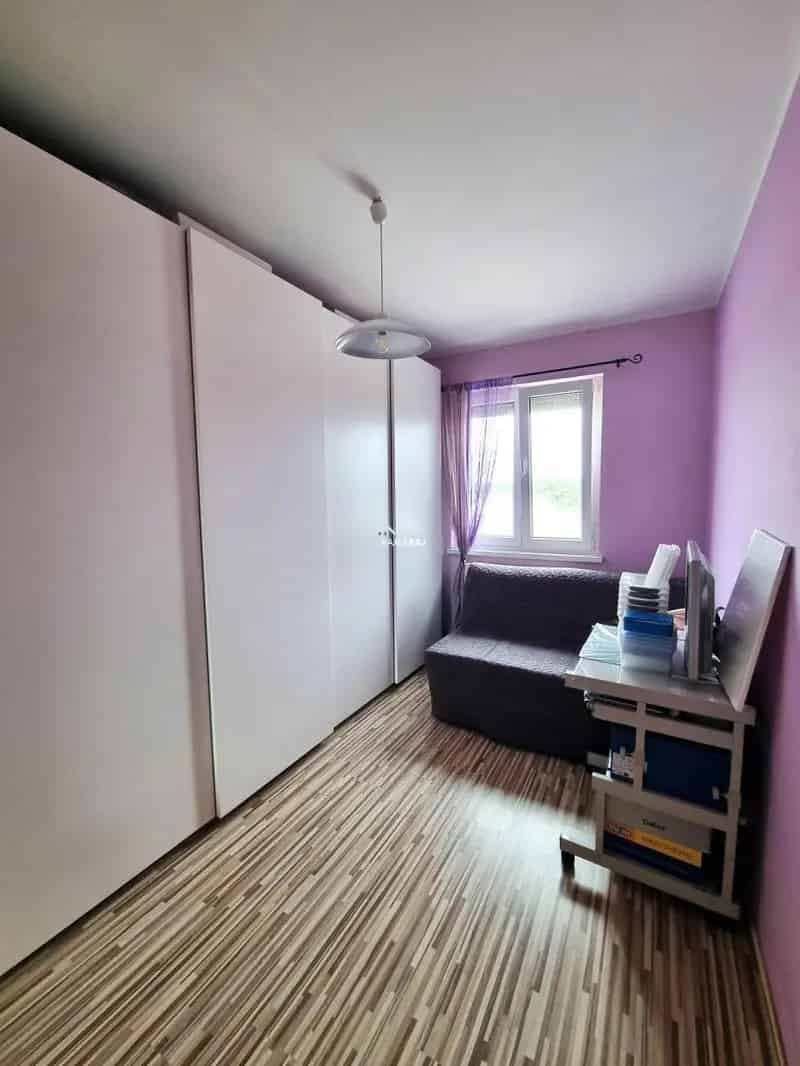 84 m2-es családi ház Mosonmagyaróváron - garázs, tároló, kert