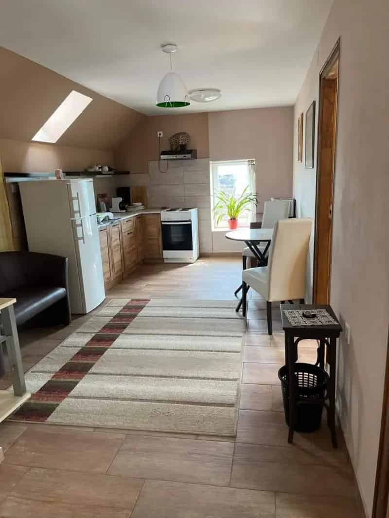 Pécs Tettyén 195nm-es 3 szintes családi ház eladó