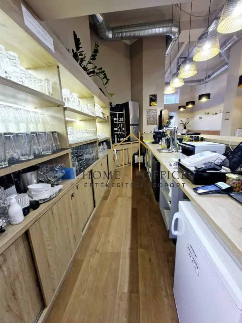 150 nm-es Vendéglátóhely Debrecenben Eladó