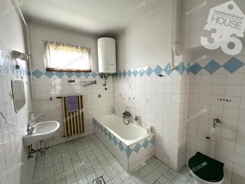 90m2-es 3 szobás családi ház Jászszentlászlóban eladó CSOK-ra alkalmas