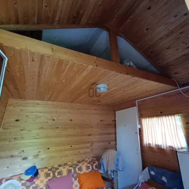 Gyümölcsös Birtok Galambok-Rigón 2 Faházzal