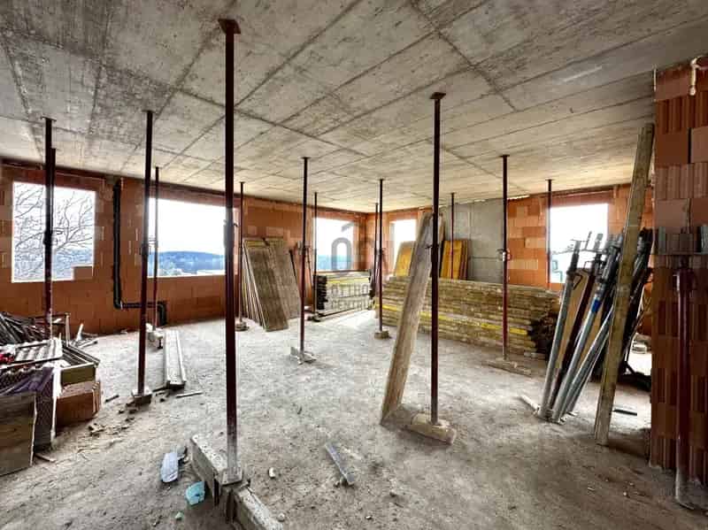 Luxus lakás Madárhegyen 2025-re