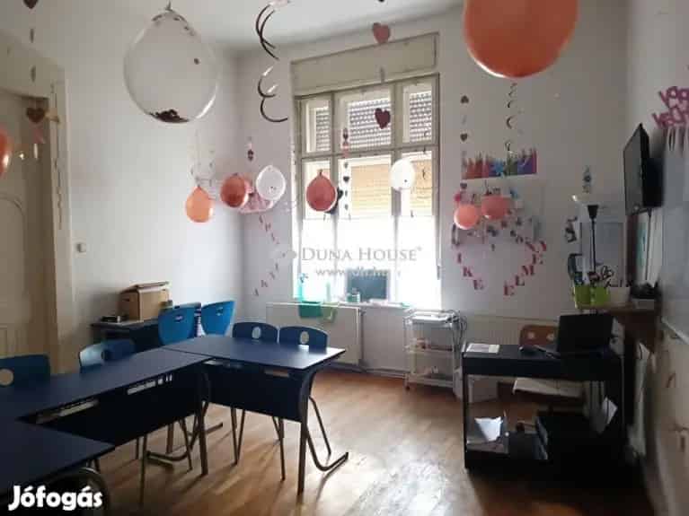 Eladó polgári lakás Békéscsabán 107 nm 4 szoba