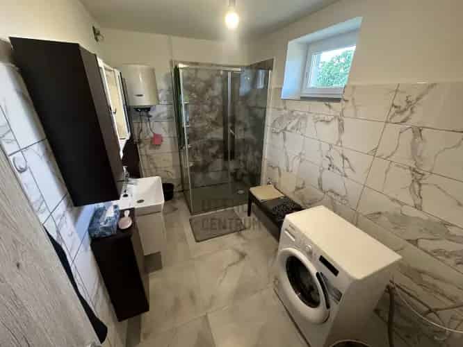 Zalaszentgrót családi ház eladó - 90m2 - dupla garázs - garzon - modern