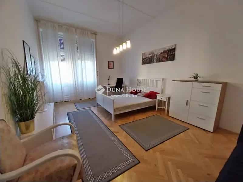 Belvárosi Elegáns Lakás Panorámás Kilátással