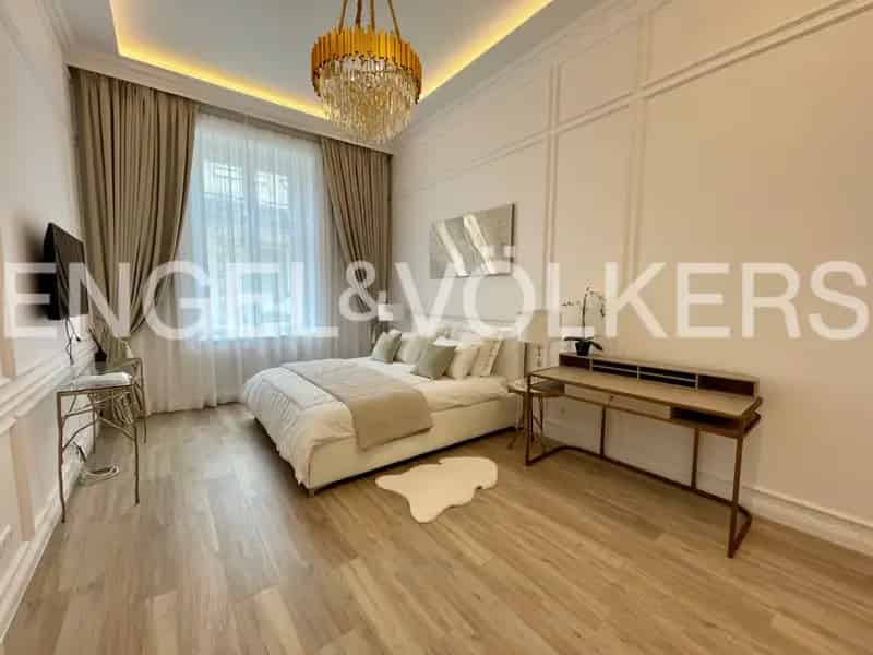 130m2-es Bazilika melletti lakás kiadó