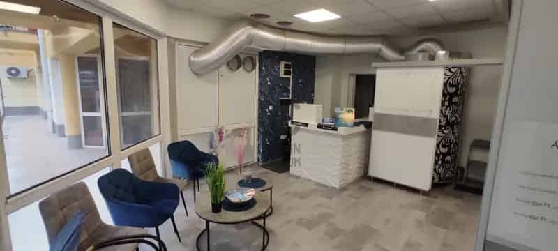 Zalakarosi eladó üzlethelyiség wellness-részleggel
