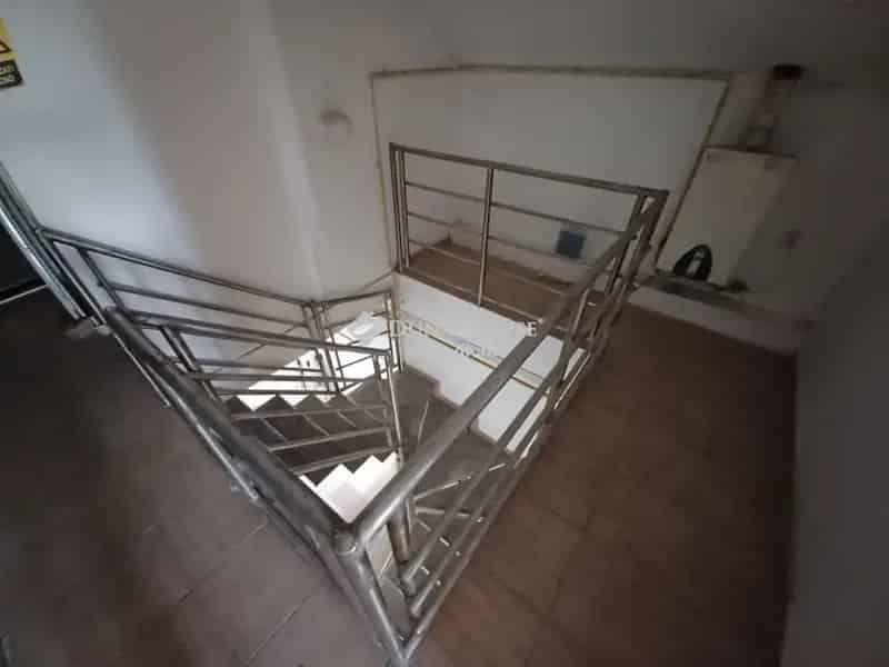 Mendén eladó üzleti ingatlan 1884 nm telekkel
