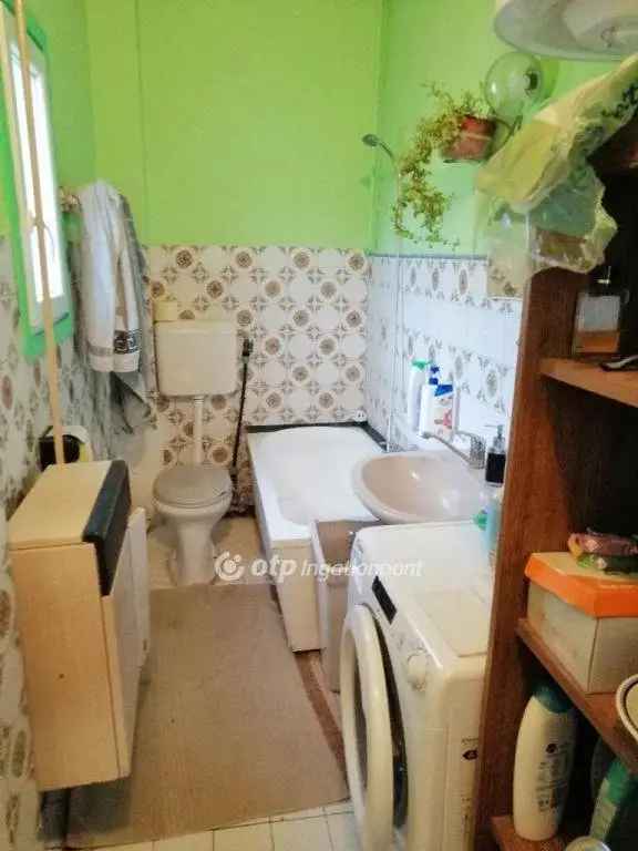Ház Kiadó in Pécsváradi járás, Dunántúl
