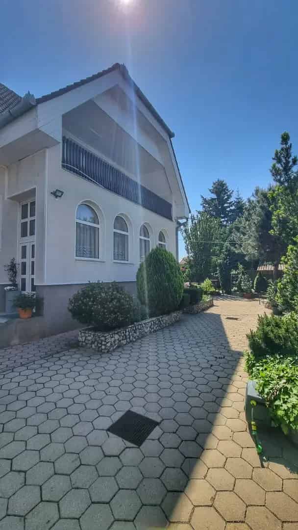 Nyiregyhaza Elado Etterem 2 Csaladhaz Panzio Befektetőknek