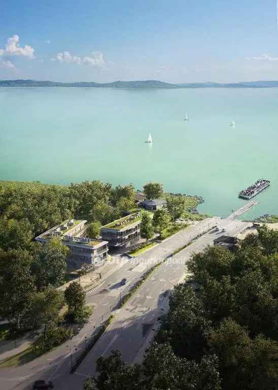 Téglalakás Kiadó in Balatonfüredi járás, Dunántúl