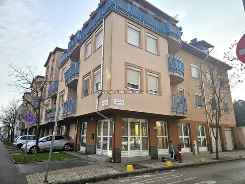 Teremgarázs beállóhely eladó Újpesten