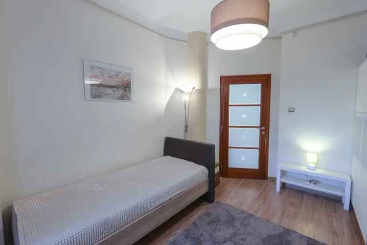 Luxus Ingatlan Szent Imre Kertvárosban 336m2 1082m2 Telekkel