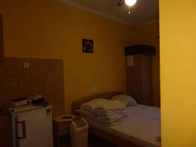 Csopaki Apartmanház Eladó - Felújított 4 Apartmannal