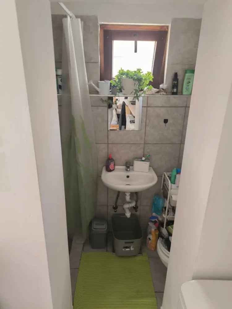 Gyömrő Belterületi Sorház Eladó - Két Lakás