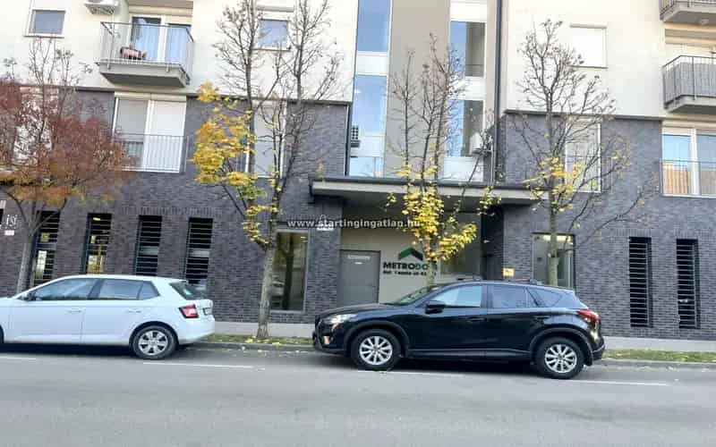 Elado parkolóhely Budapest XIII keruletben Emelőszerkezetes felső hely