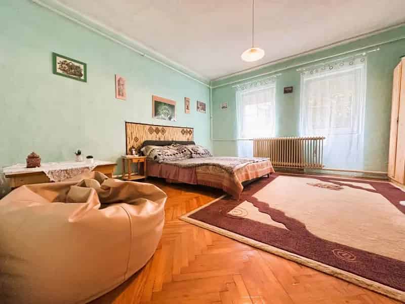 77 m2-es 3 szobás családi ház Békés megyében