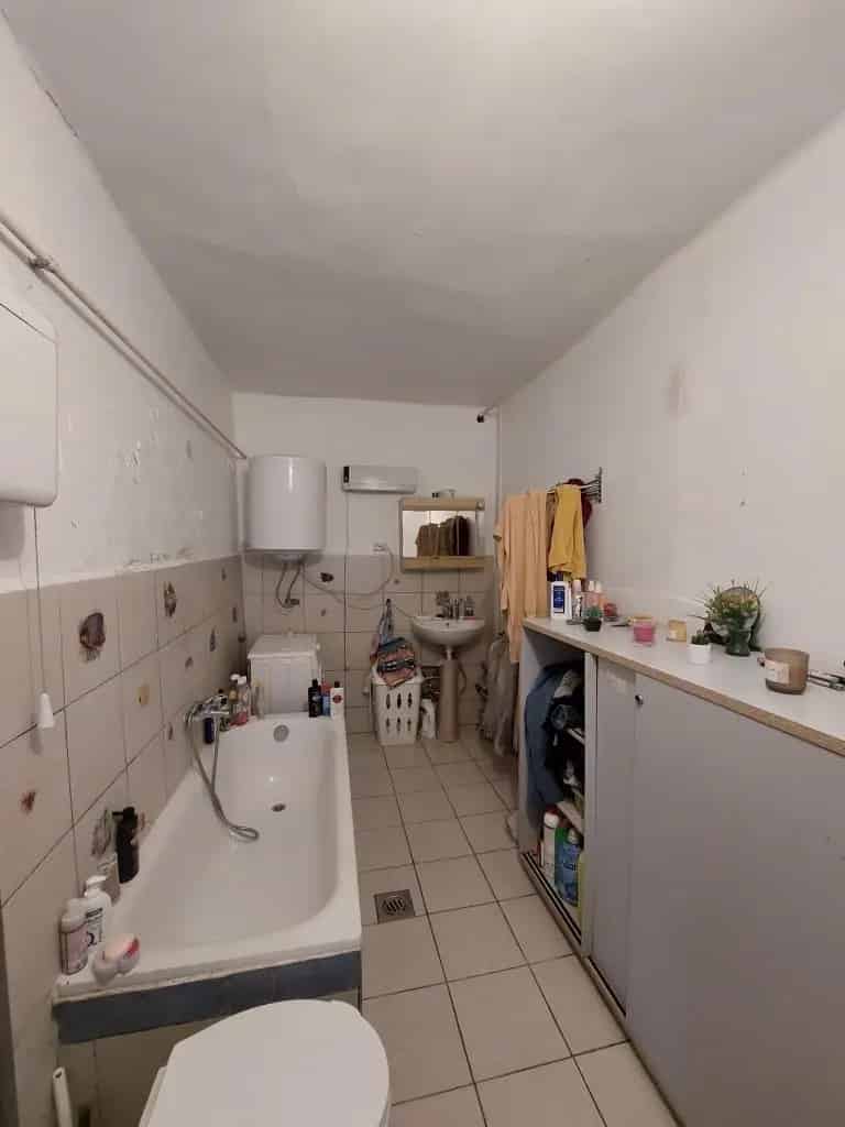 70m2-es 2 5 szobás családi ház Adonyban