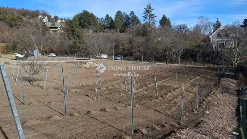 Paloznaki zártkerti telek eladó - Balatoni panoráma