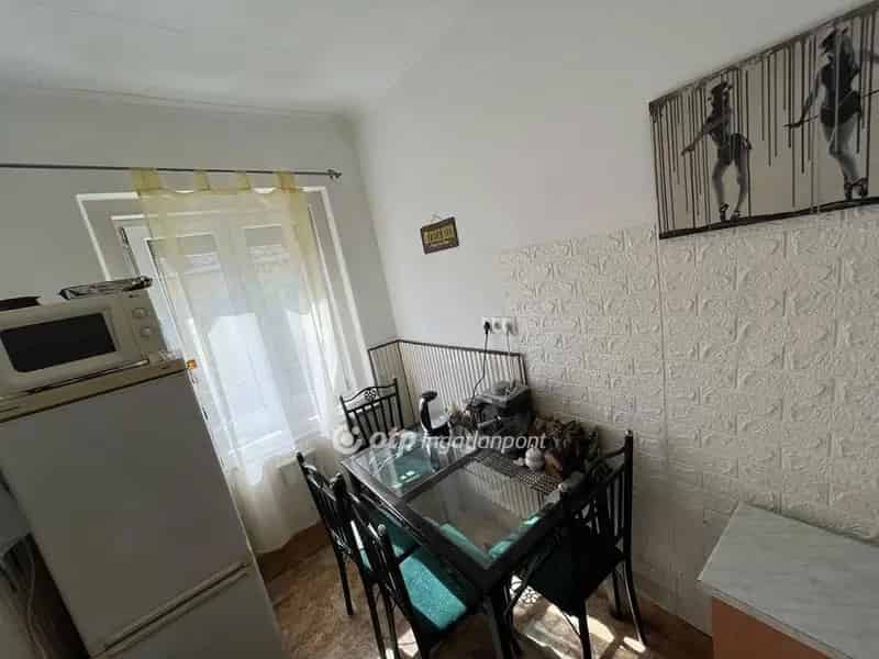 1 szobás lakás eladó X kerületben Szent Imre templom közelében