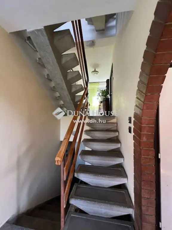 Eladó családi ház Budapest XXII Óhegy