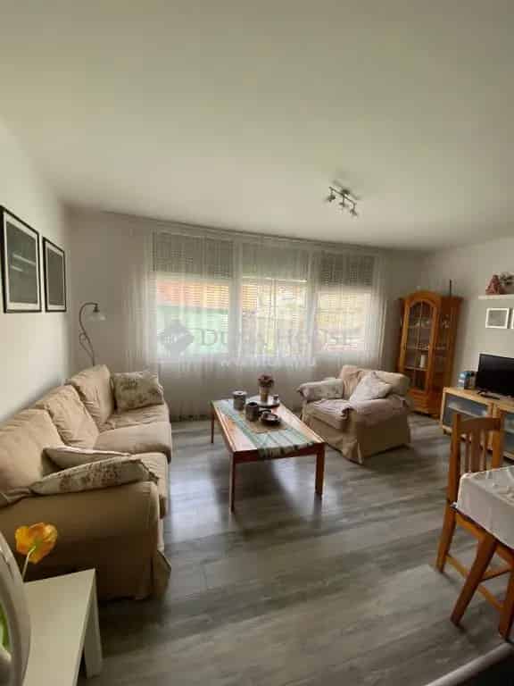 Pécs Belváros 182m2-es 4 Szobás 3 Szintes Sorház Eladó