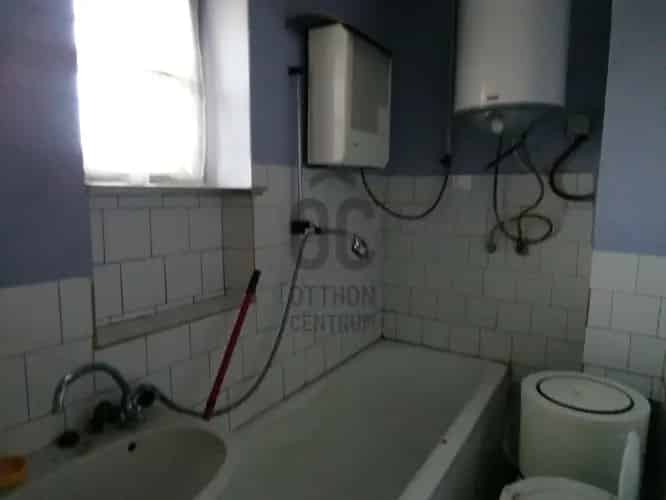 Hagyárosböröndi családi ház eladó - 2 szoba, garázs, melléképület