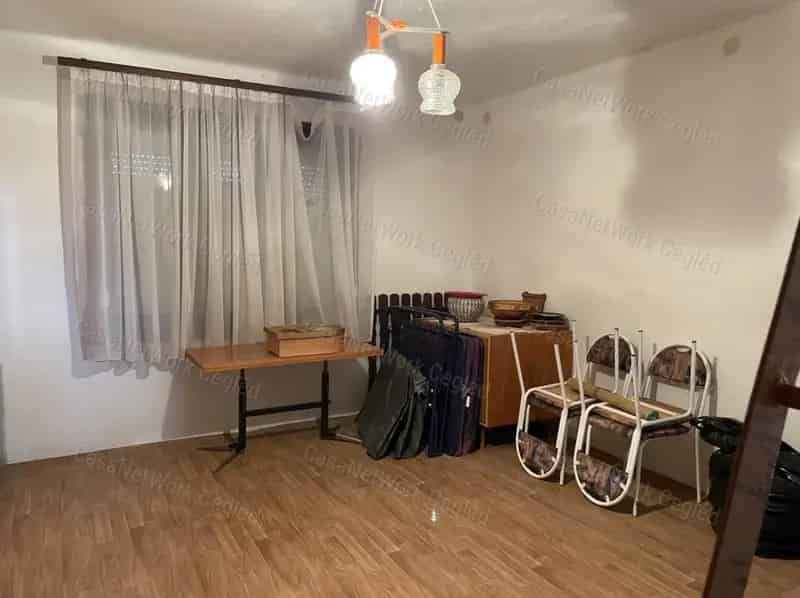 Szolnok Malomszög Vízparti Zárkert Kivett Gazdasági Épület Eladó