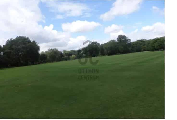 Győri eladó telek 10840 m² 83-as főút mellett