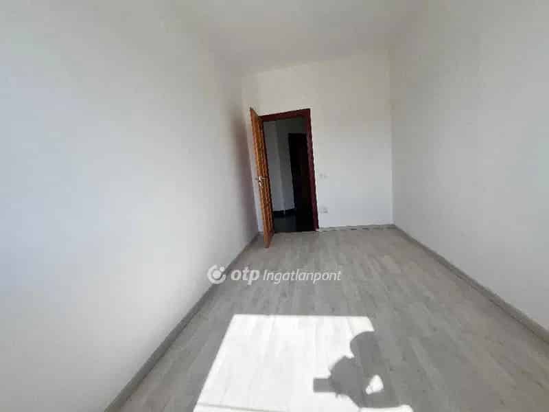 Ház Kiadó , Egri járás, Alföld és Észak