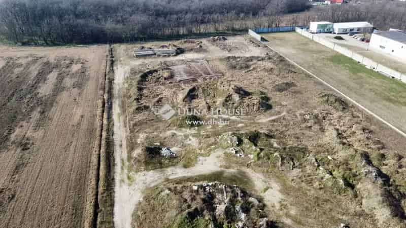 Tököl Csépi úti Ipari Telek Eladó 13401 nm