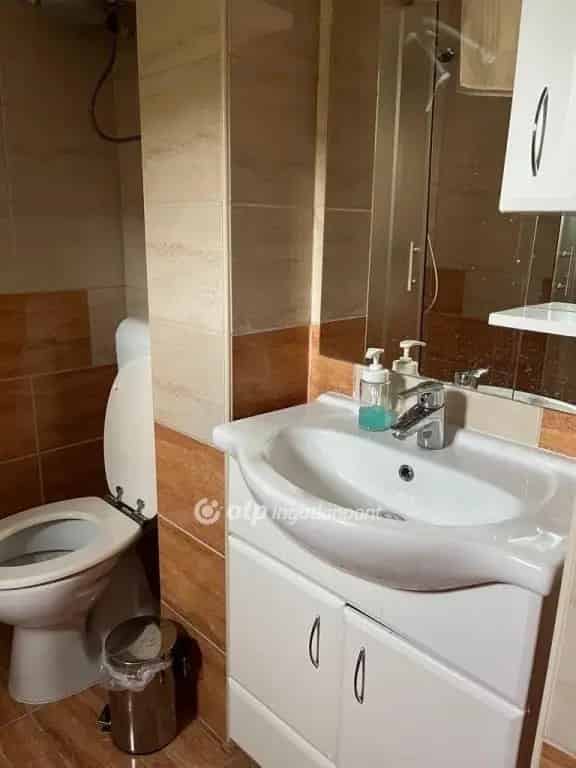 60 m2-es 3 szintes nyaraló eladó Magyarhertelenden