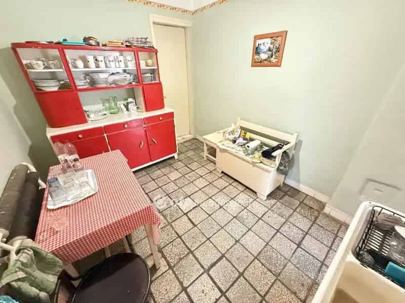 Nagy családi ház eladó Tiszakécskén
