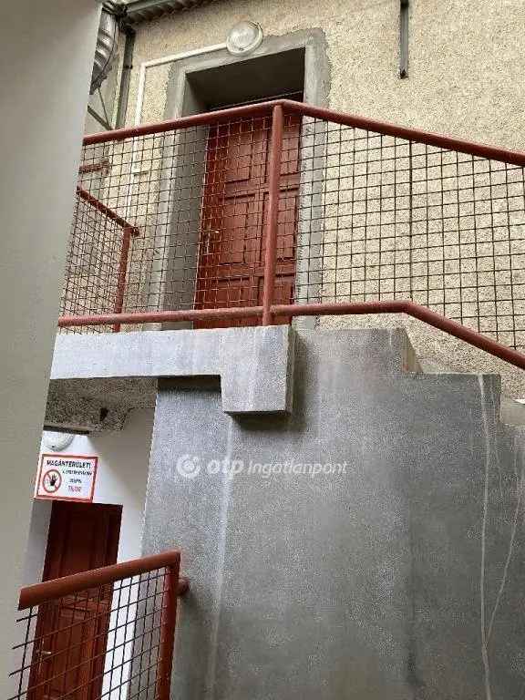 Miskolc 180 nm-es Iroda Épületegyüttes eladó