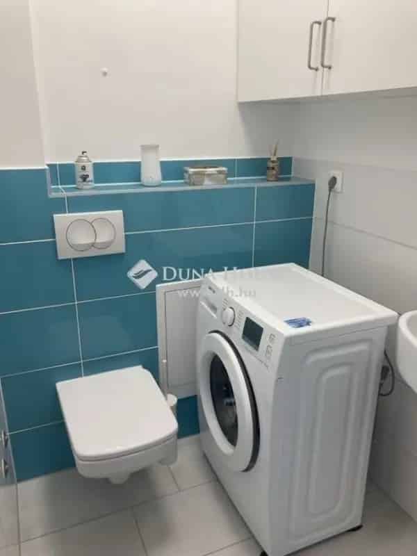 Pécs Egyetemváros 2 szobás klímás lakás teremgarázzsal