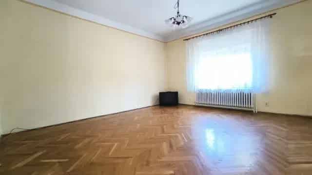Budaörsi 2 Lakásos Téglaház Eladó