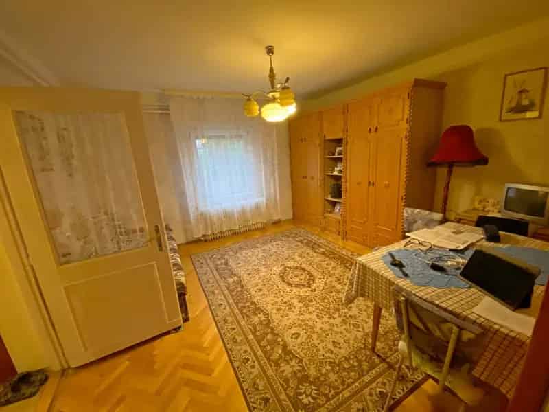 Kiskunhalas 2 szobás családi ház eladó
