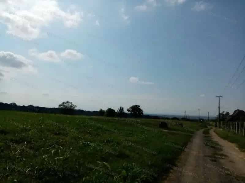 Igal Zartkert Elado 8499m2 Allattartasra Gazdalkodasra Alkalmas