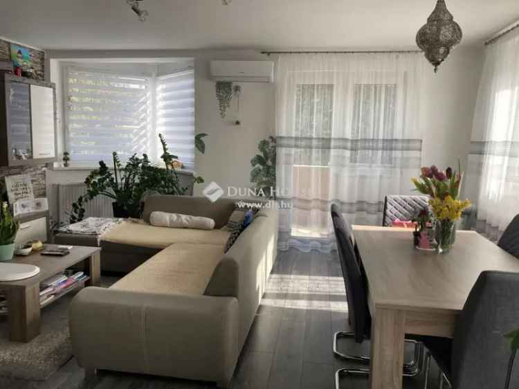 70 m2-es dupla erkélyes lakás Debrecen Nyulasban