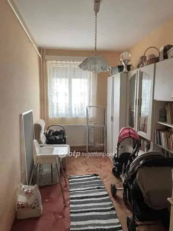 Túronyban eladó 144 m2-es családi ház