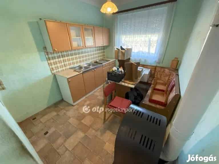 Eladó tanya Tiszakécskén - 1340 nm udvar, 2095 nm szántó