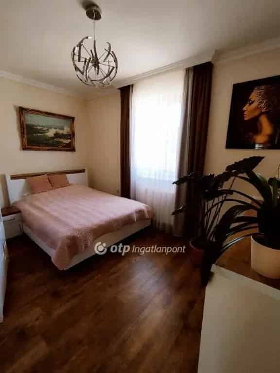 Nyíregyháza Családi Ház Eladó - 3 Szoba Wellness Részleggel