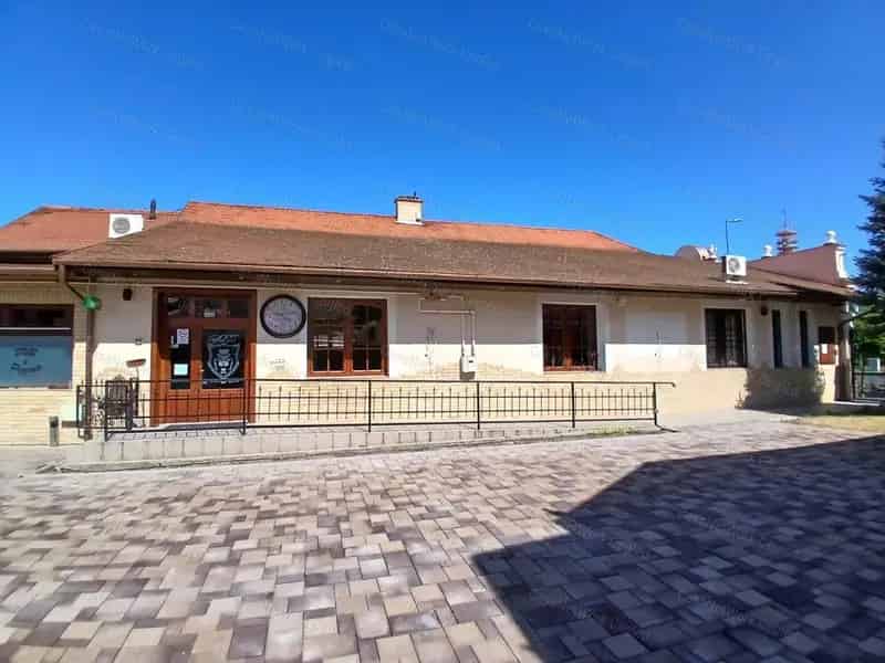Eladó Vendéglátóhely Cegléden 350m2 863m2 Udvarral