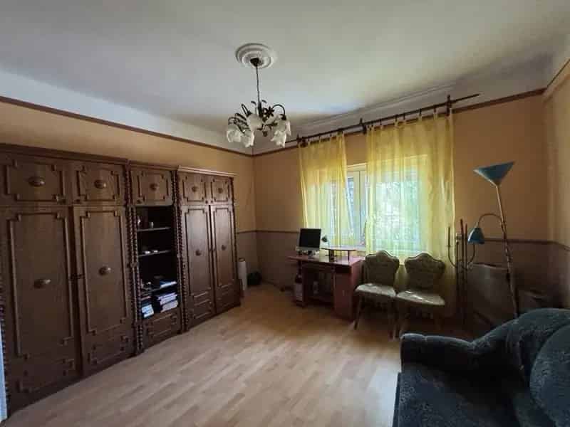Sajószögedi családi ház eladó - 160 nm, 2 garázs, szigetelt