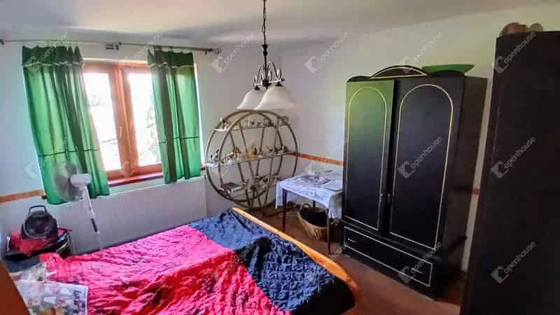 Eladó családi ház Nova - 80 nm, 2 szoba, nagy telek