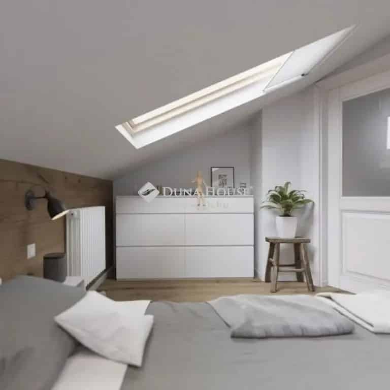 52 m2-es modern tetőtéri lakás Jászberényben eladó