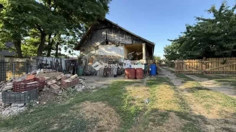 2134 m2-es telek gazdálkodásra és fejlesztésre kiváló