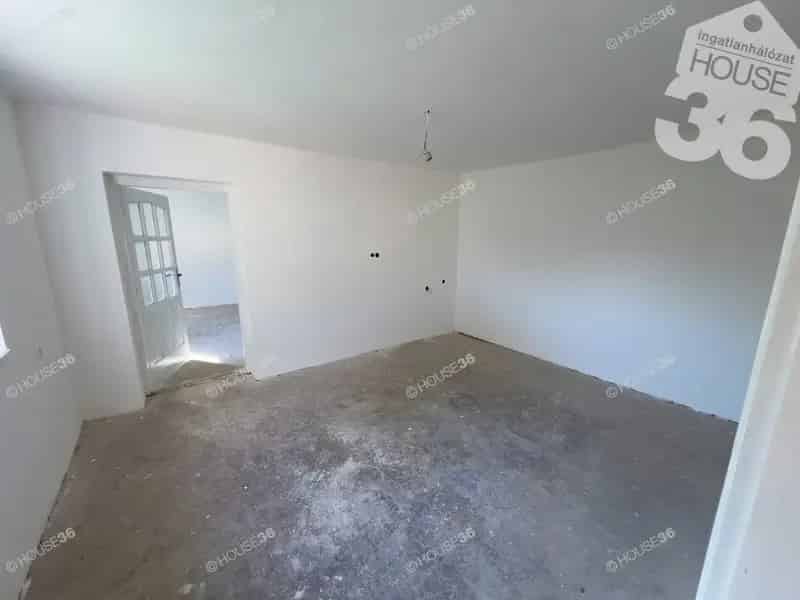 Nagykőrös 60 m2-es 2 szobás ház eladó